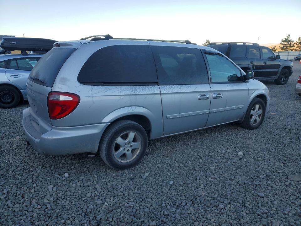 2005 Dodge Grand Caravan sxt