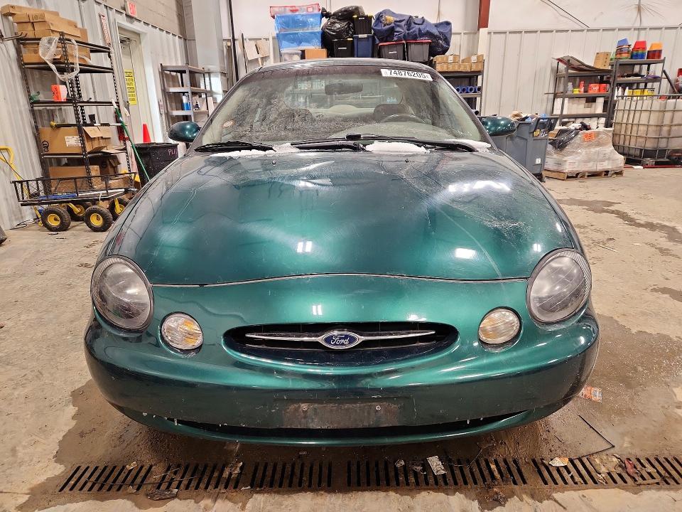 1999 Ford Taurus se