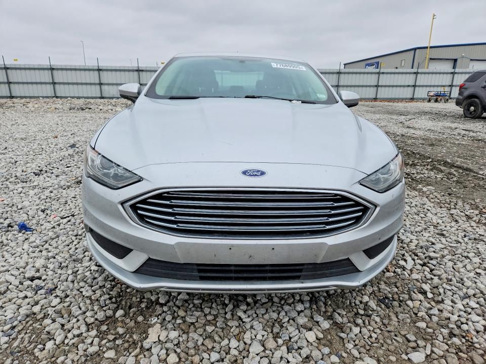 2017 Ford Fusion se
