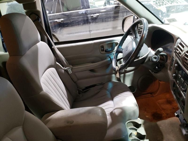 2003 Chevrolet S Truck S10