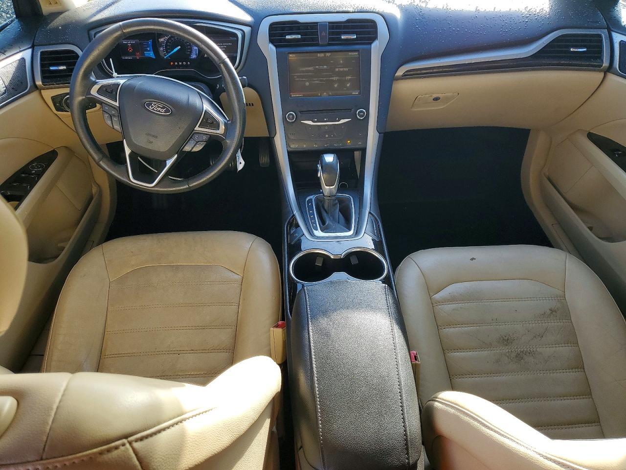 2014 Ford Fusion se