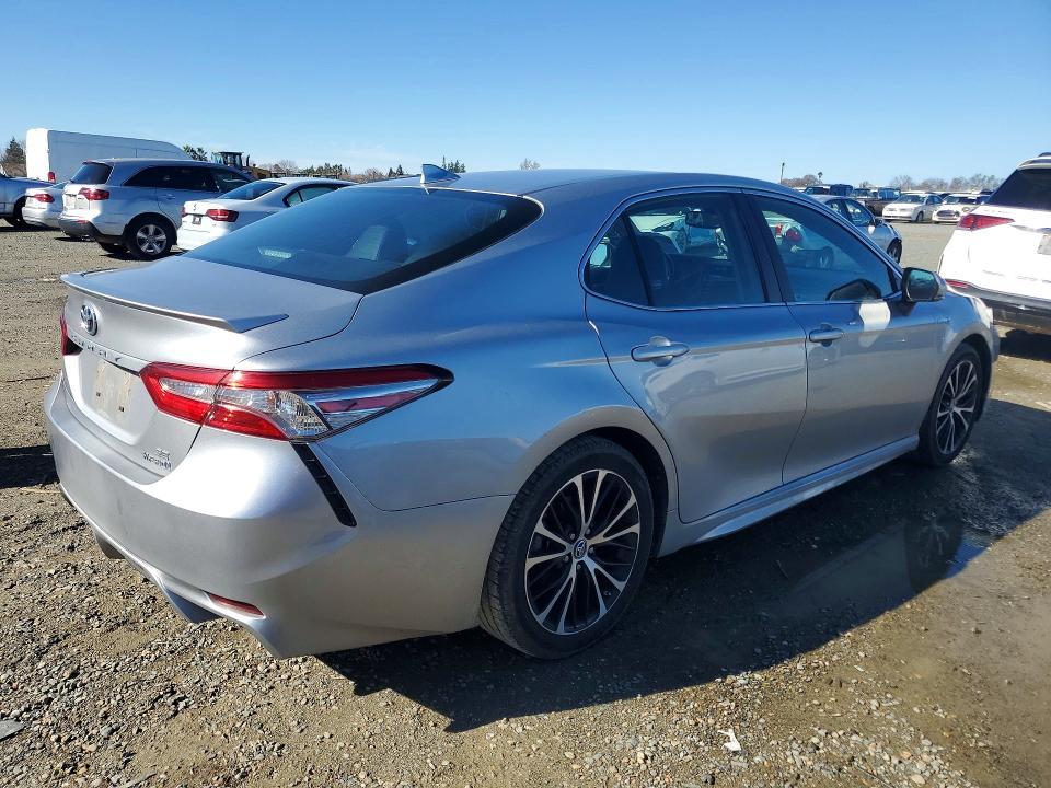 2019 Toyota Camry Hybrid