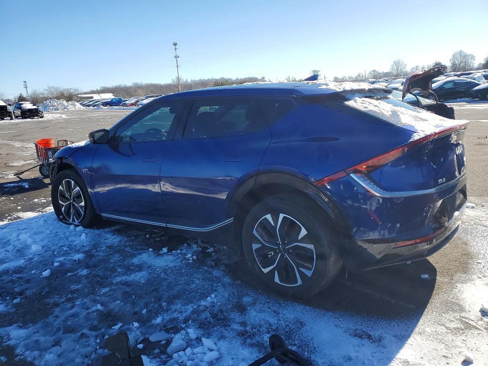 2023 KIA EV6 Light
