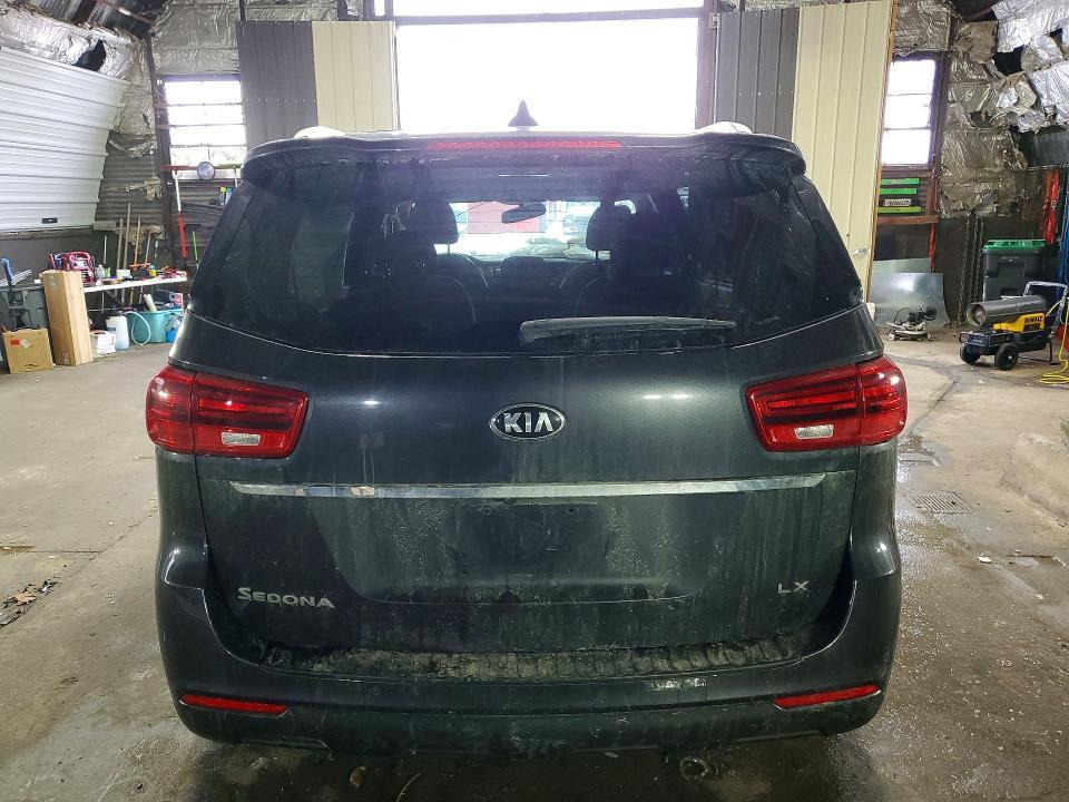 2020 KIA Sedona lx