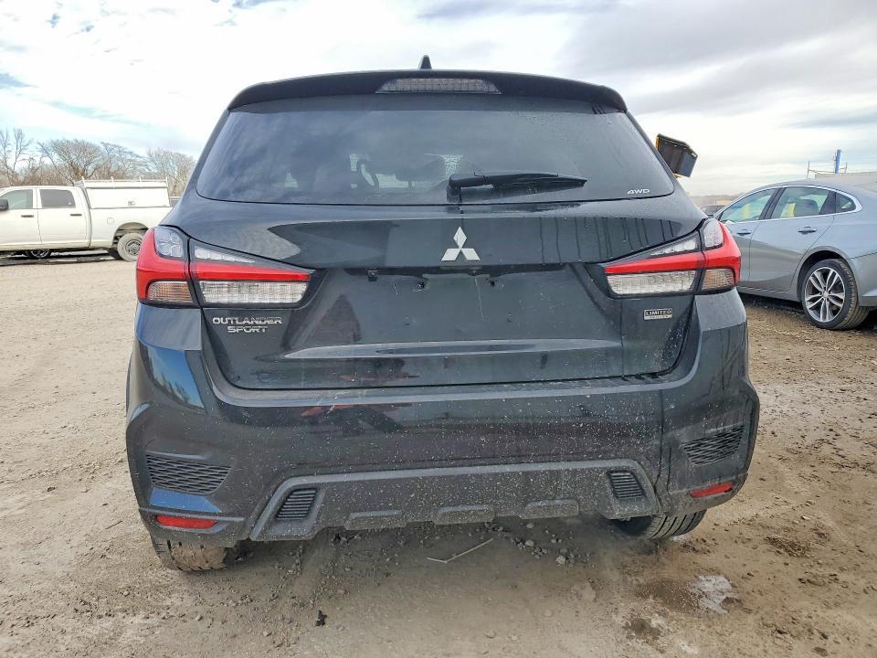 2025 Mitsubishi Outlander Sport le
