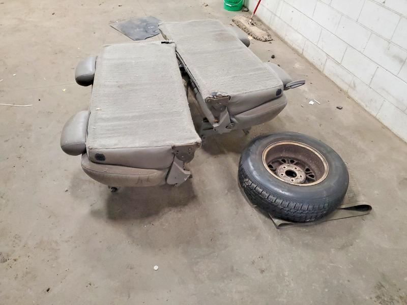 2000 Chevrolet Astro