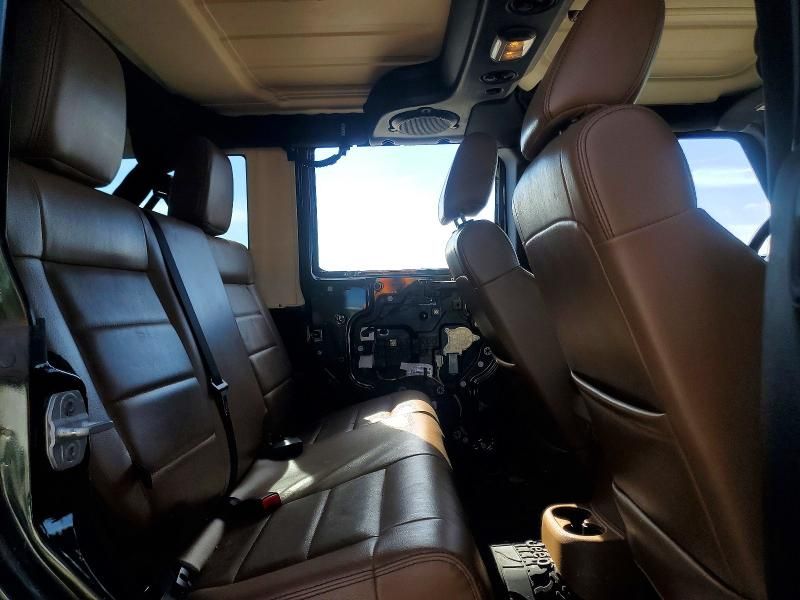 2011 Jeep Wrangler Unlimited Sahara