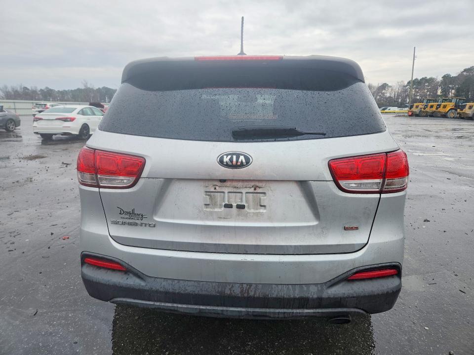 2017 KIA Sorento lx