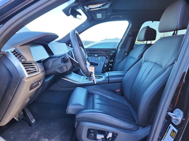 2022 BMW X5 M50i