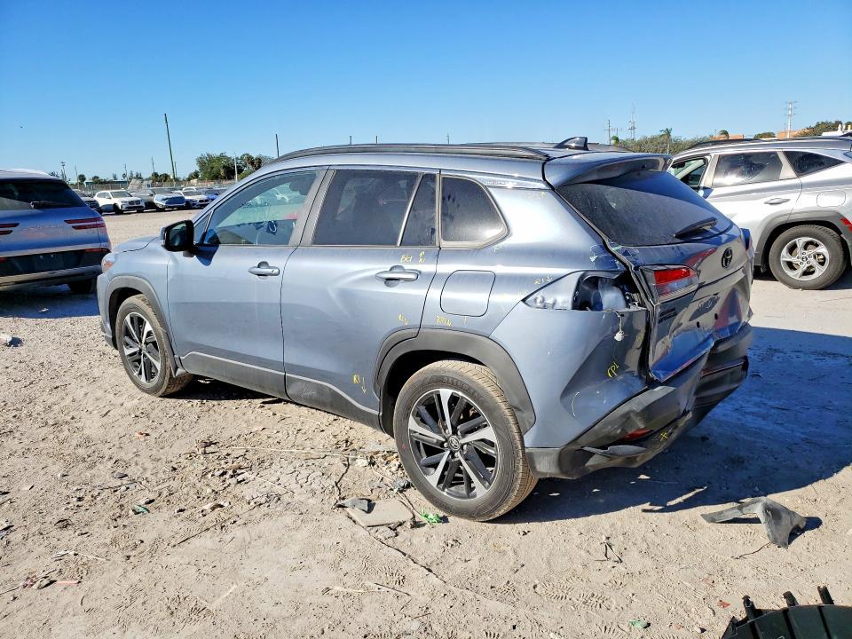 2025 Toyota Corolla Cross Hybrid xse