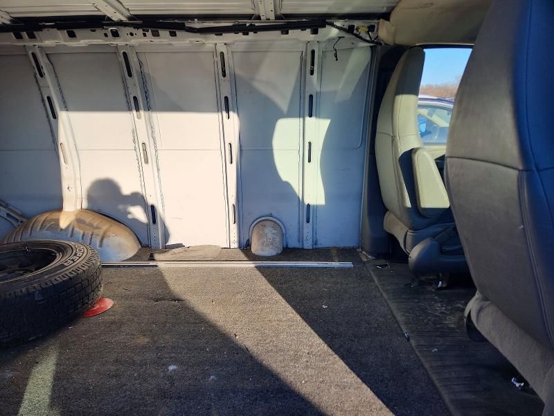 2018 Chevrolet Express G2500