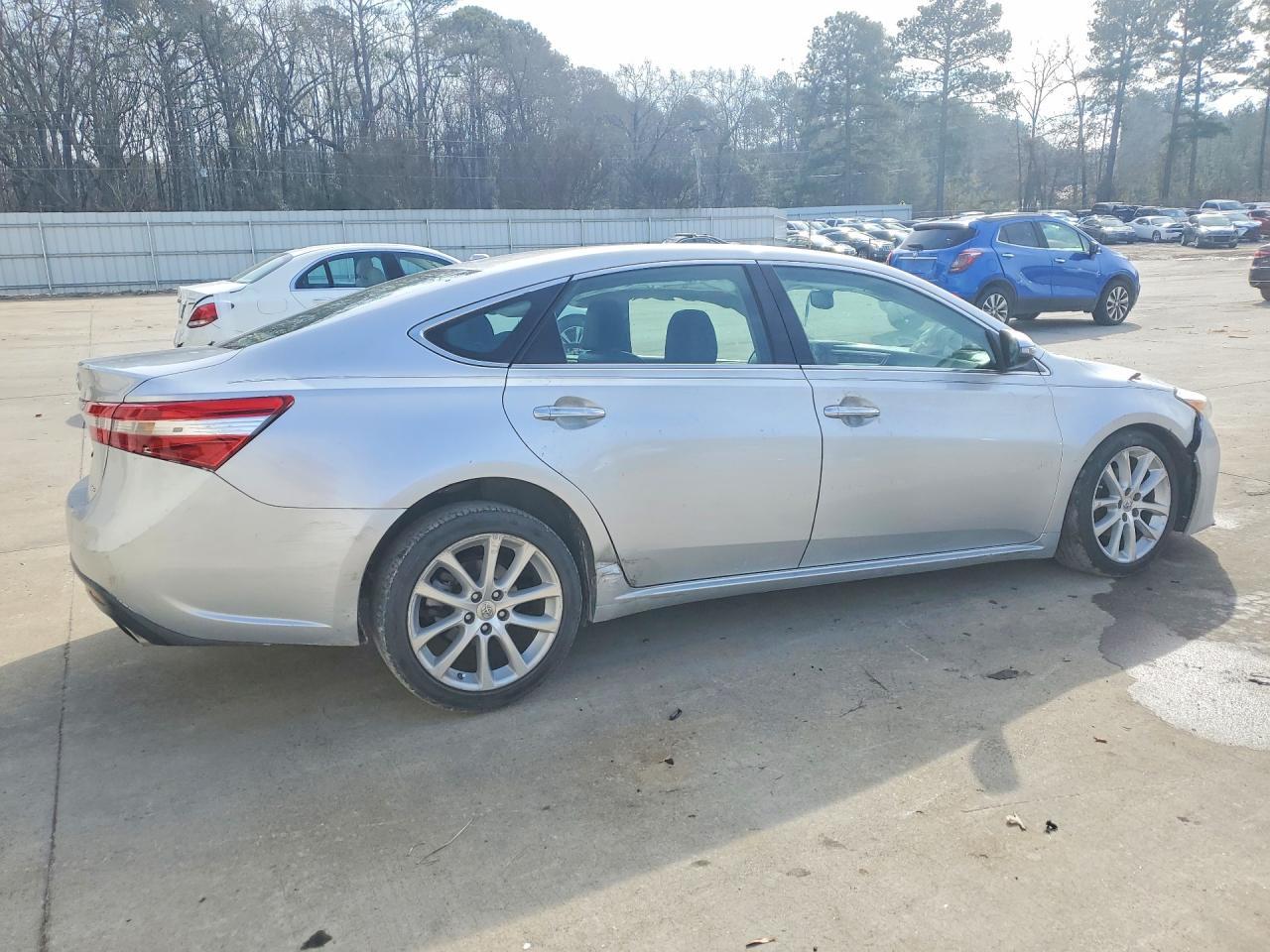 2013 Toyota Avalon Base