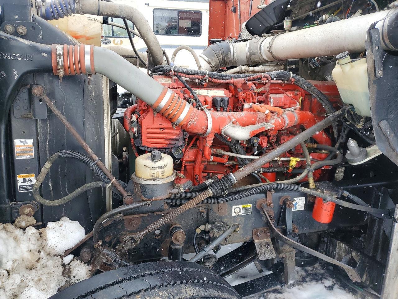 2010 Kenworth Construction W900
