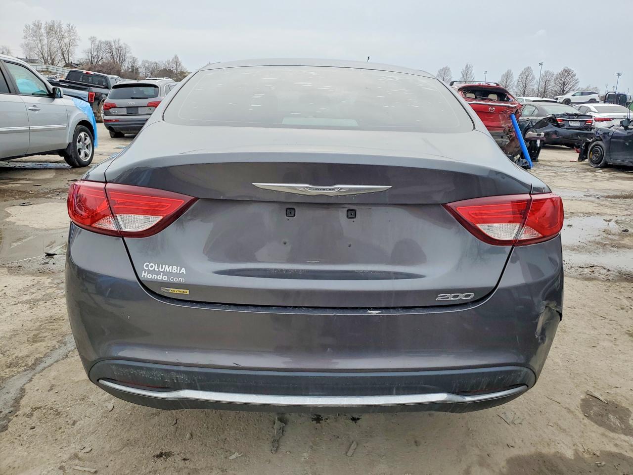 2015 Chrysler 200 Limited