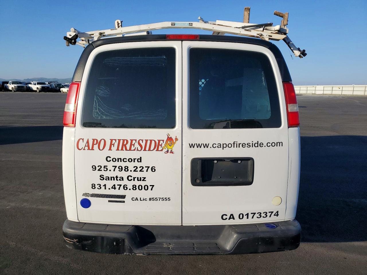 2015 Chevrolet Express G2500