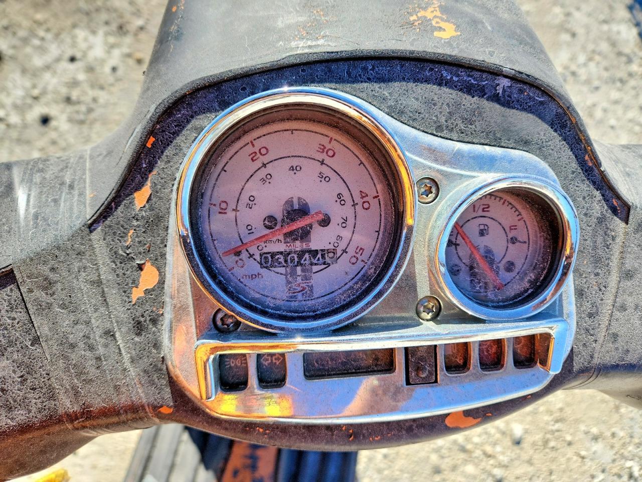 2009 Vespa LX 50