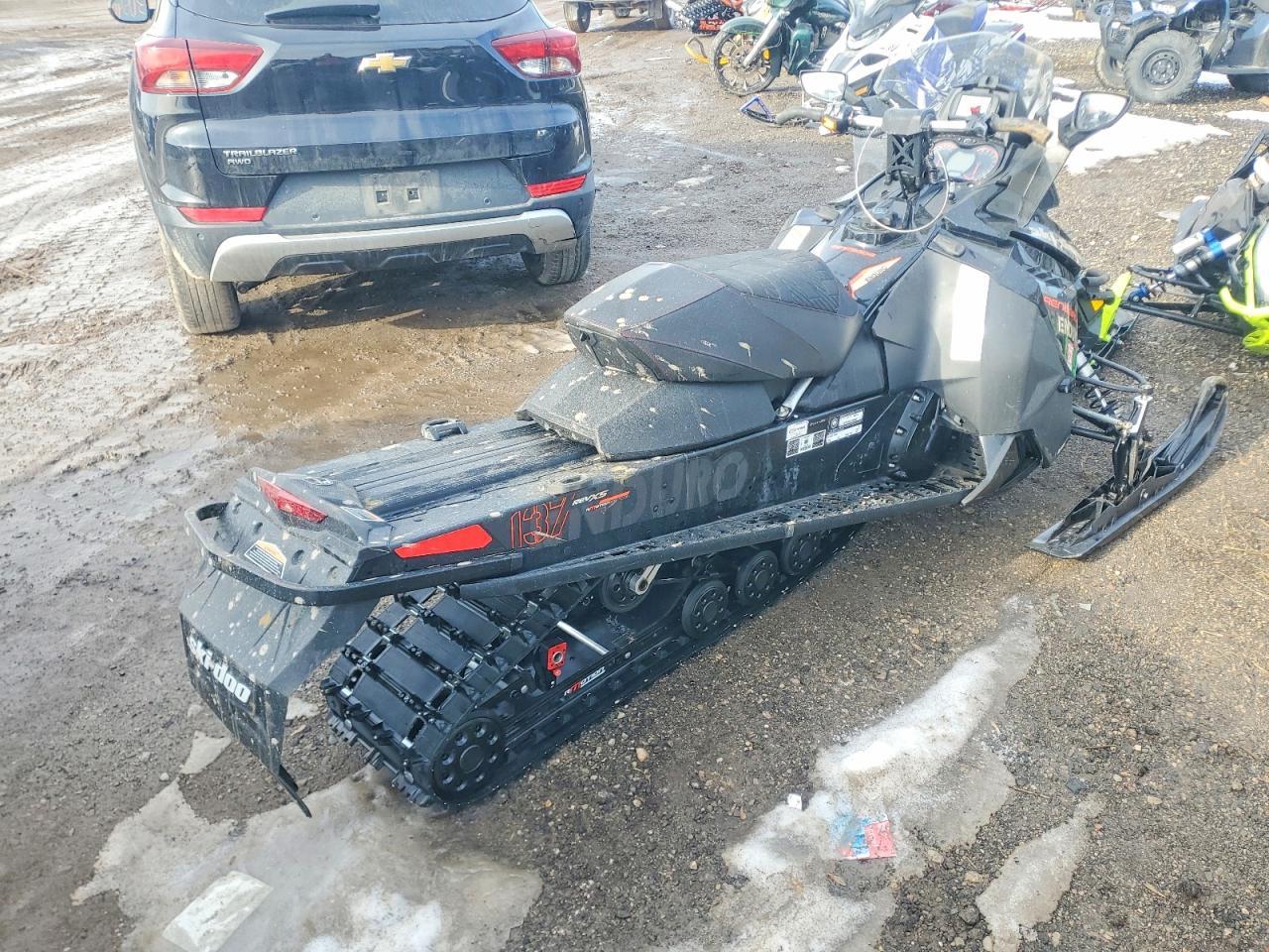 2017 Skidoo Renegade