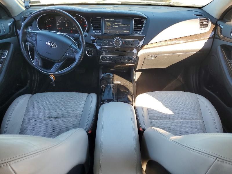 2014 KIA Cadenza Premium