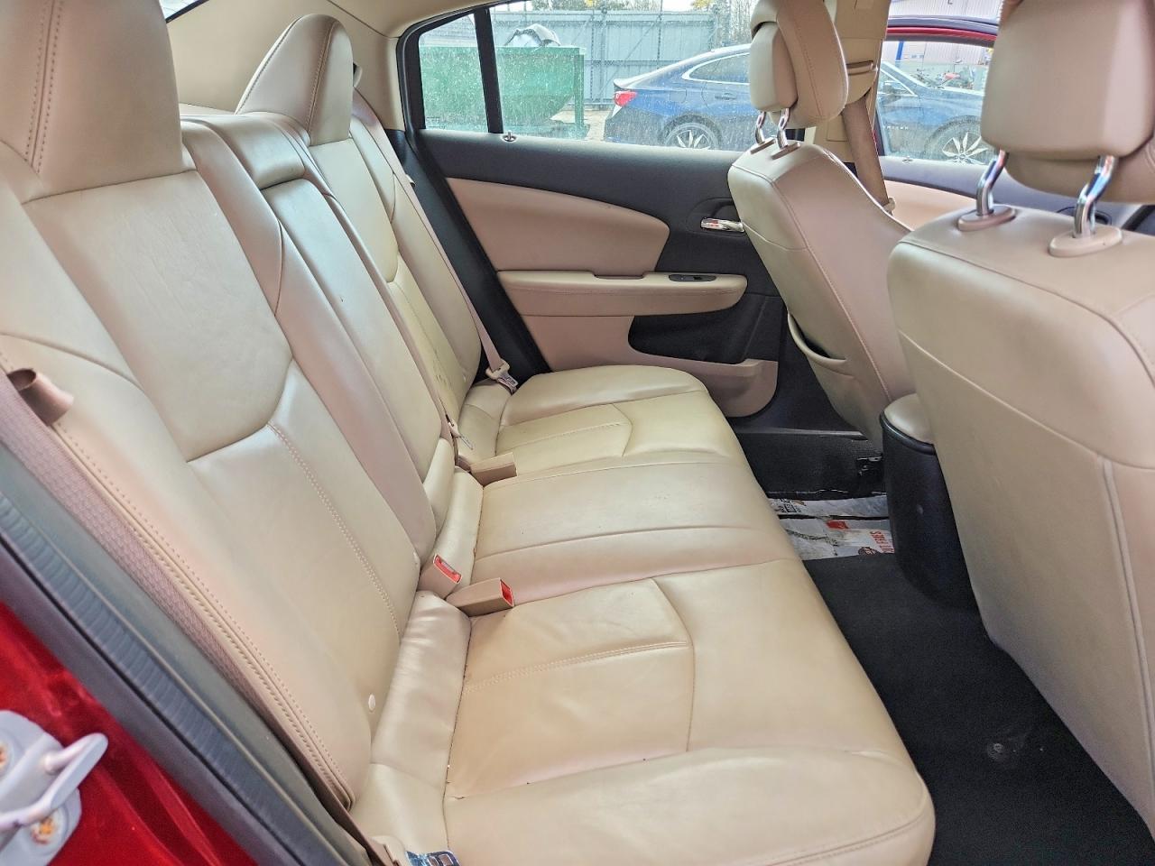2012 Chrysler 200 Limited