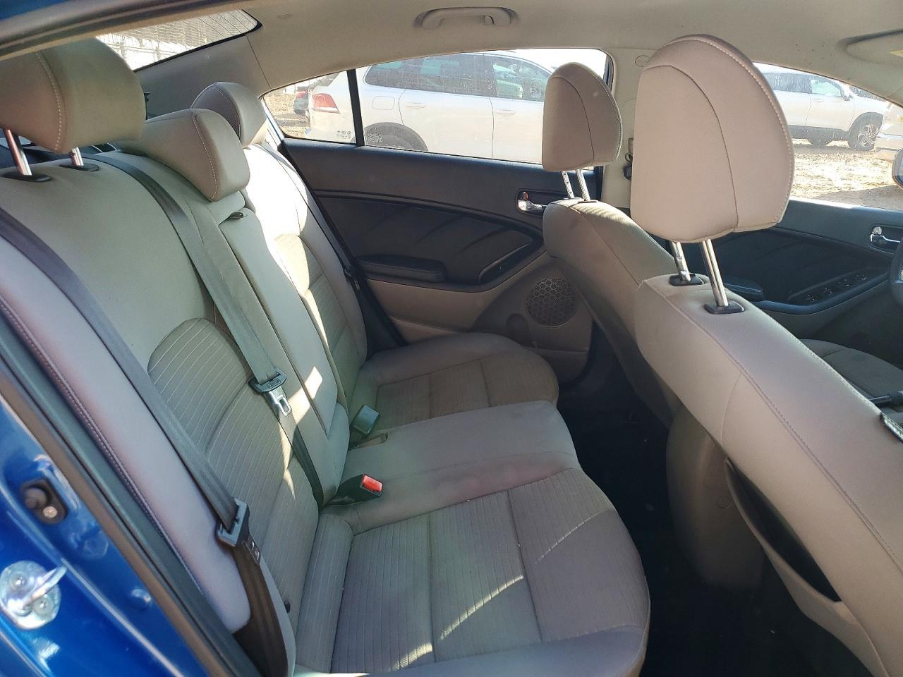 2015 KIA Forte lx