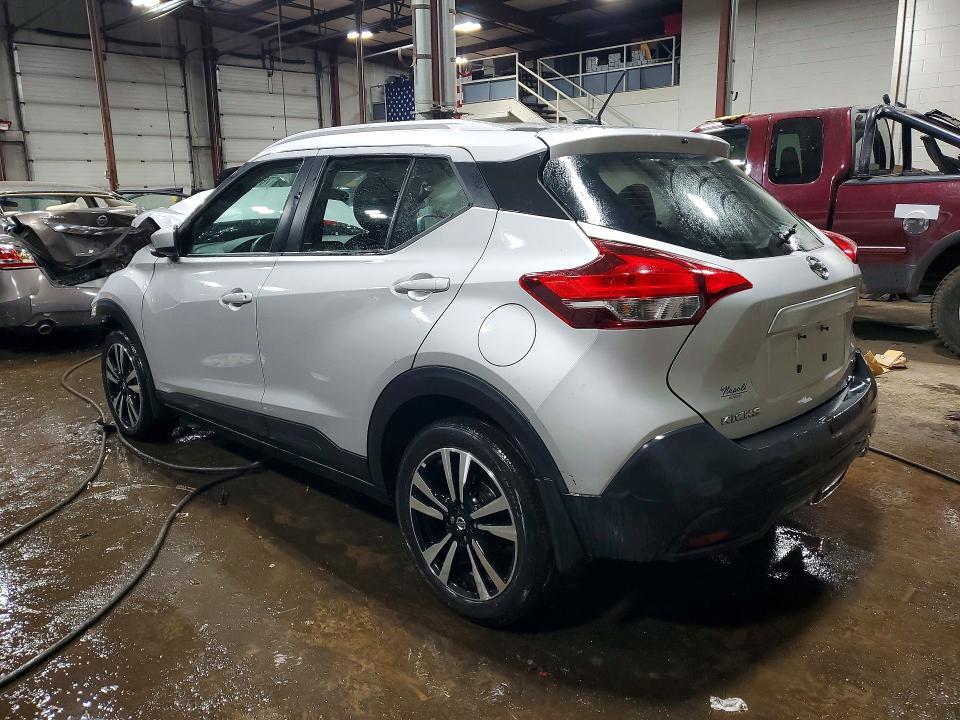 2019 Nissan Kicks sv