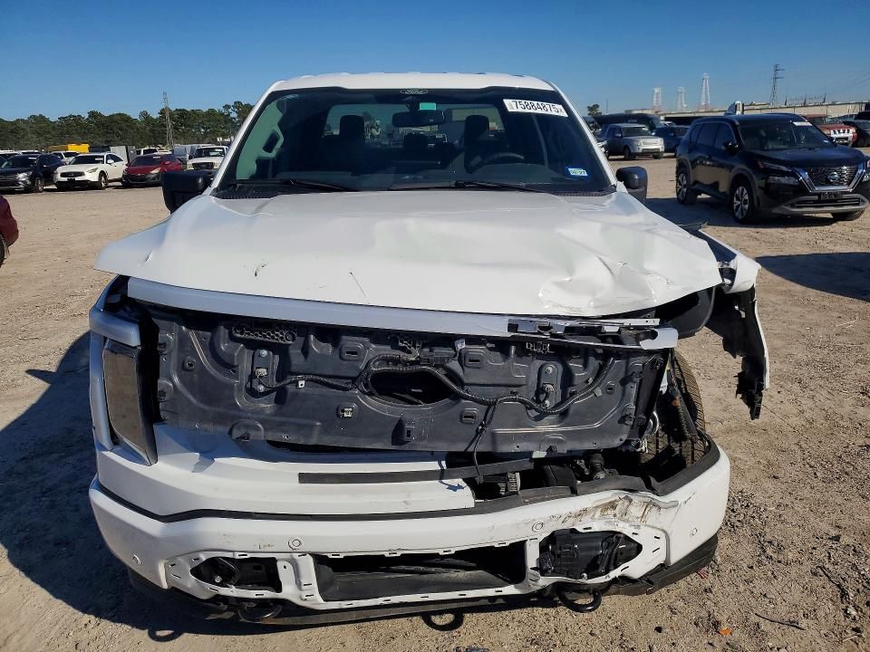 2025 Ford F150 Lightning xlt