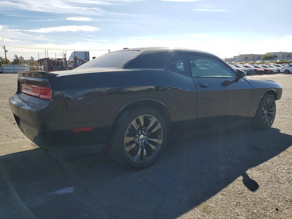 2014 Dodge Challenger sxt