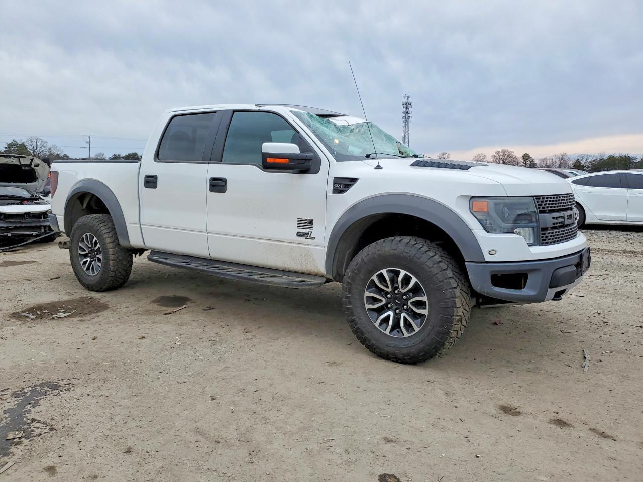 2014 Ford F150 svt Raptor