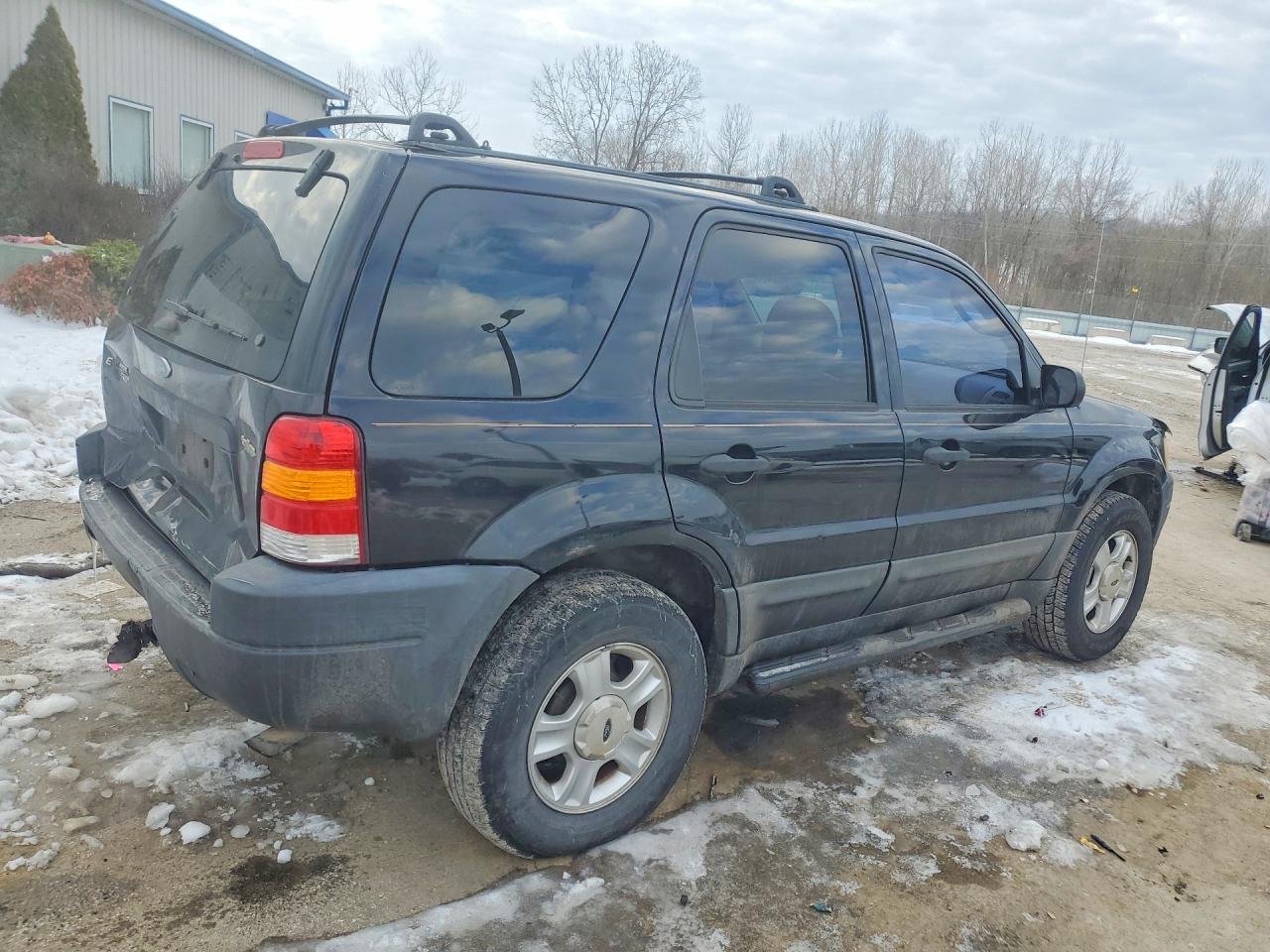 2003 Ford Escape xlt