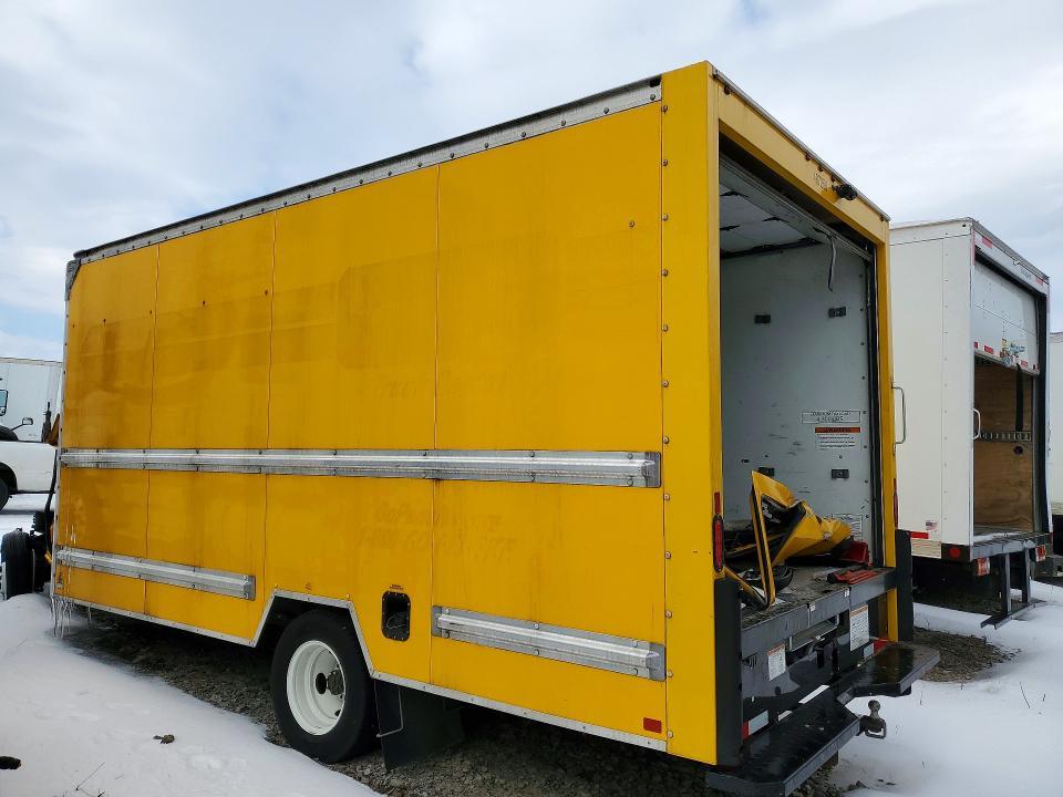2022 Ford Econoline E350 Super Duty Cutaway Van