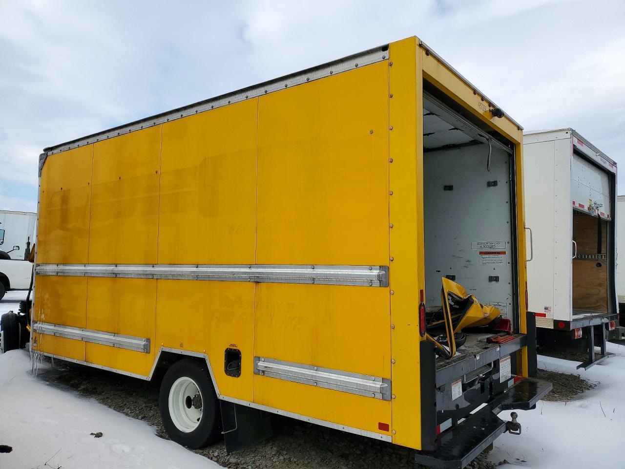 2022 Ford Econoline E350 Super Duty Cutaway Van
