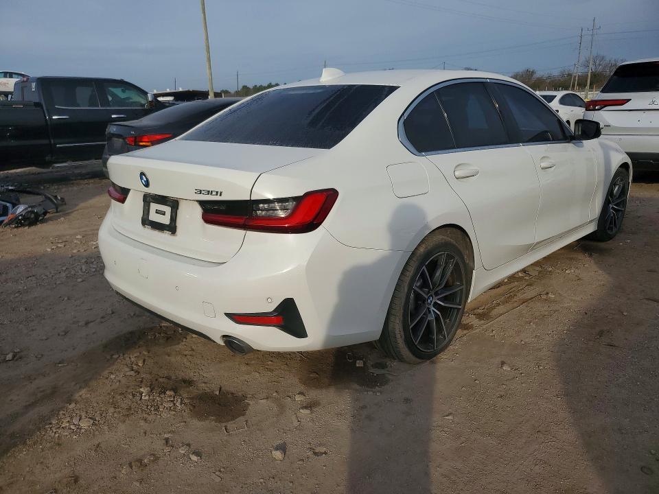 2020 BMW 330i