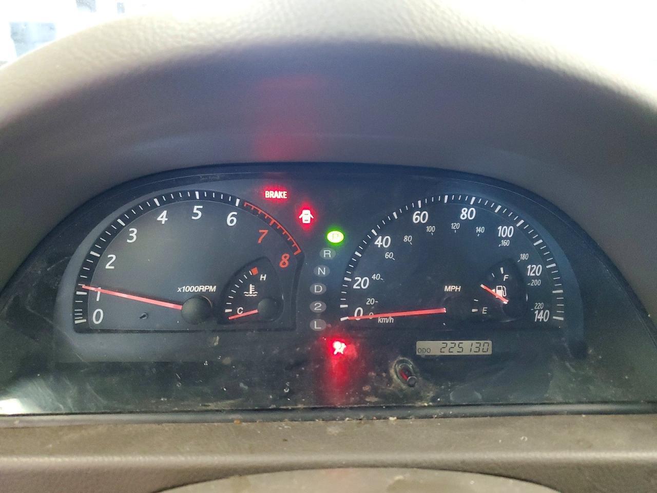 2003 Toyota Camry le