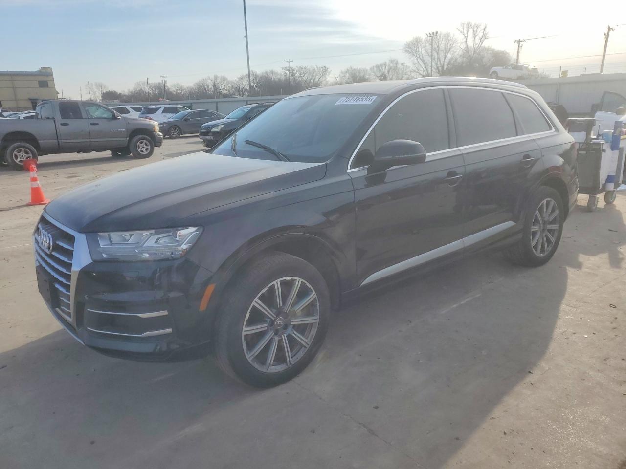 2017 Audi Q7 Premium Plus