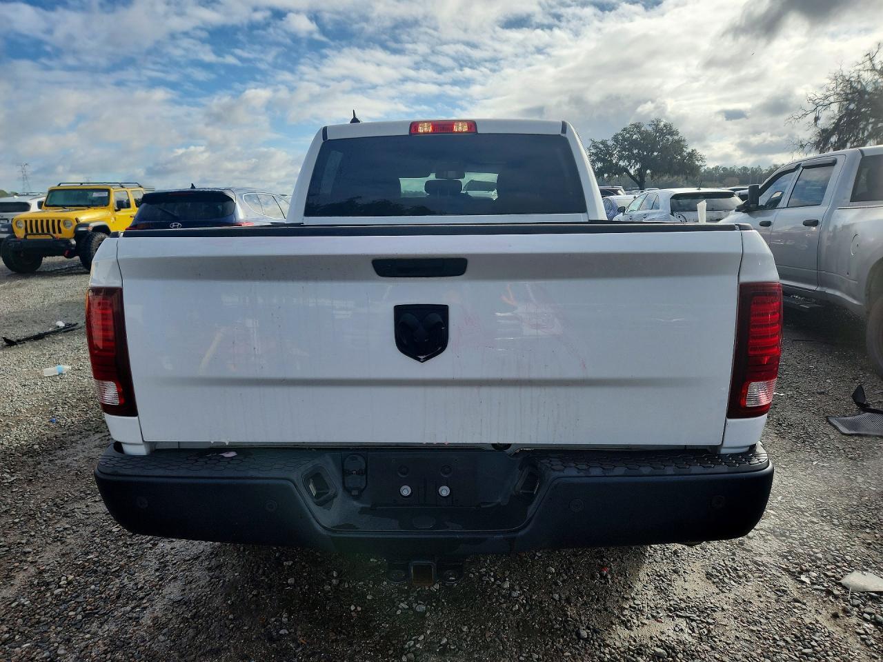 2021 Dodge RAM 1500 Classic SLT