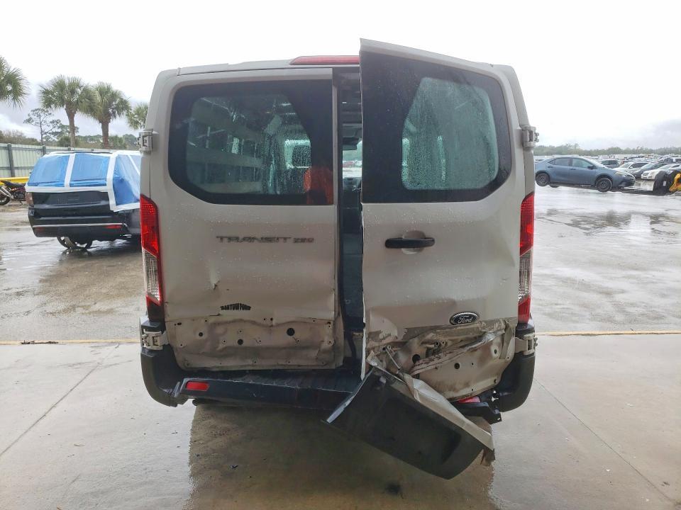 2016 Ford Transit 250 Delivery van