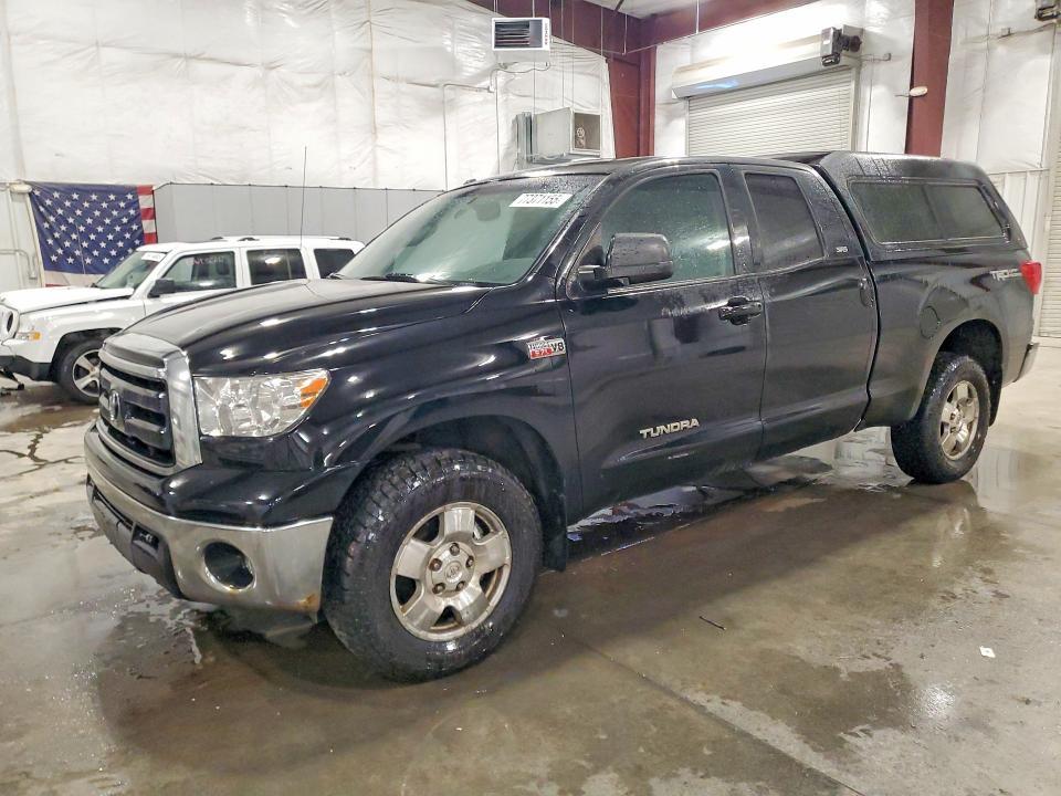 2012 Toyota Tundra Double cab SR5
