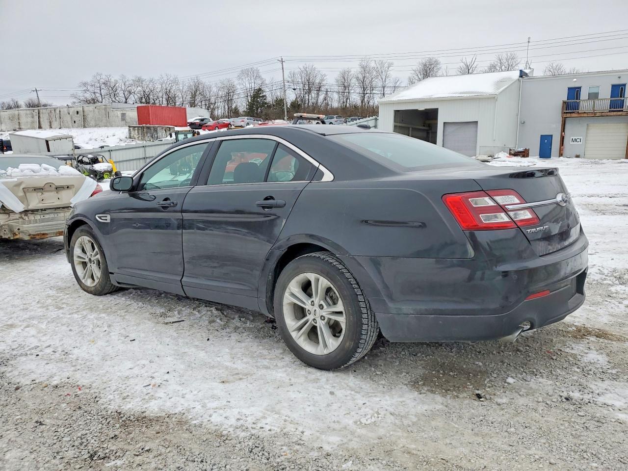 2015 Ford Taurus sel