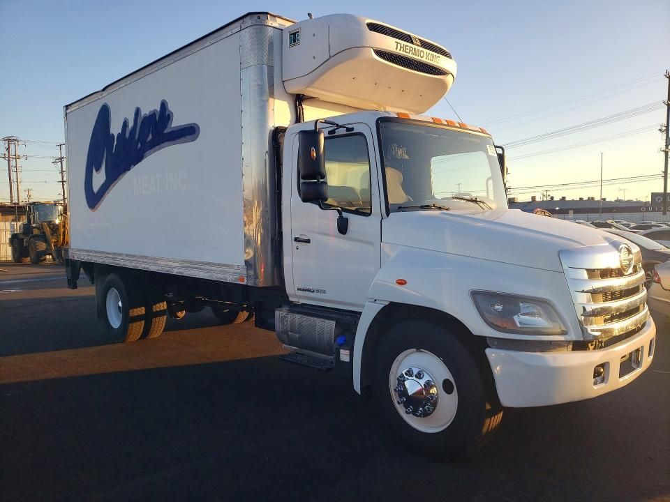 2016 Hino 258/268 Refrigerated box Truck
