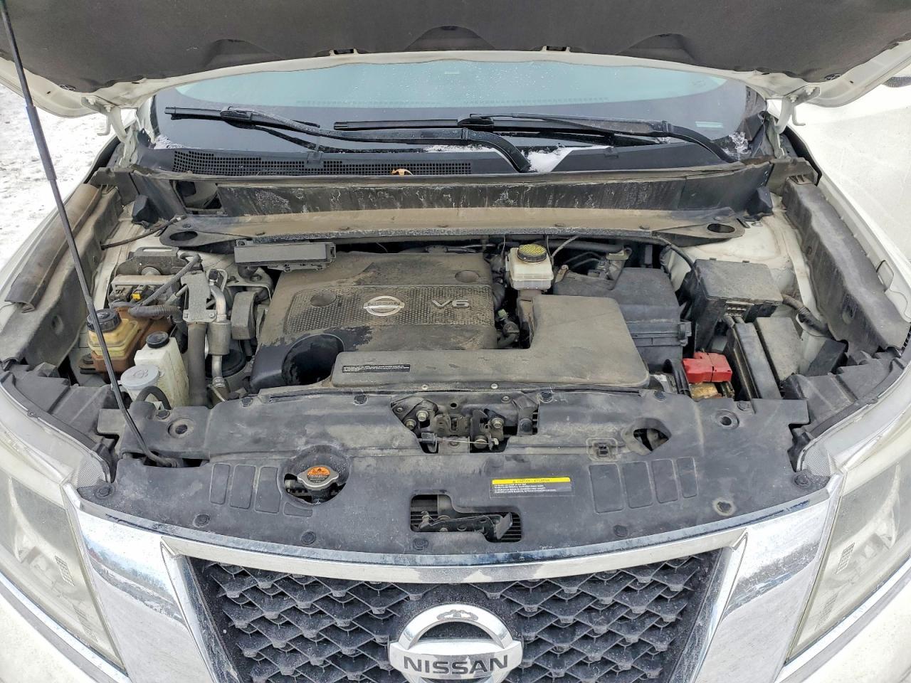 2016 Nissan Pathfinder s