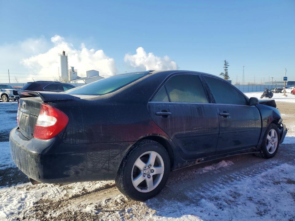 2002 Toyota Camry le