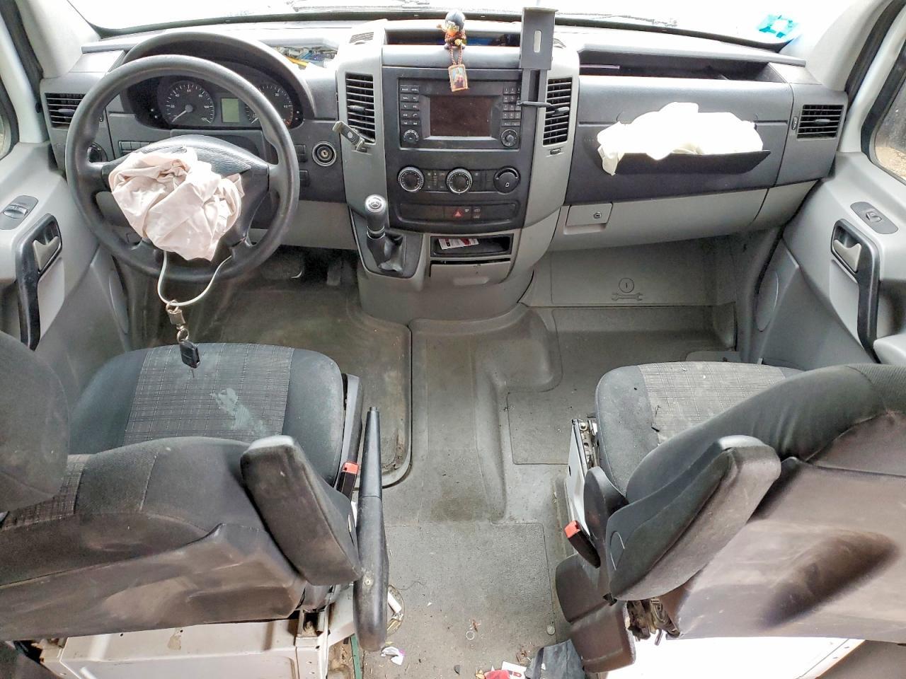 2018 Freigliner 2018 Freightliner Sprinter 2500 Delivery van