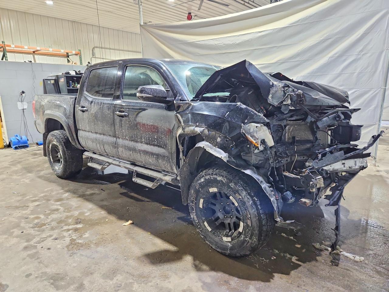 2016 Toyota Tacoma TRD Sport