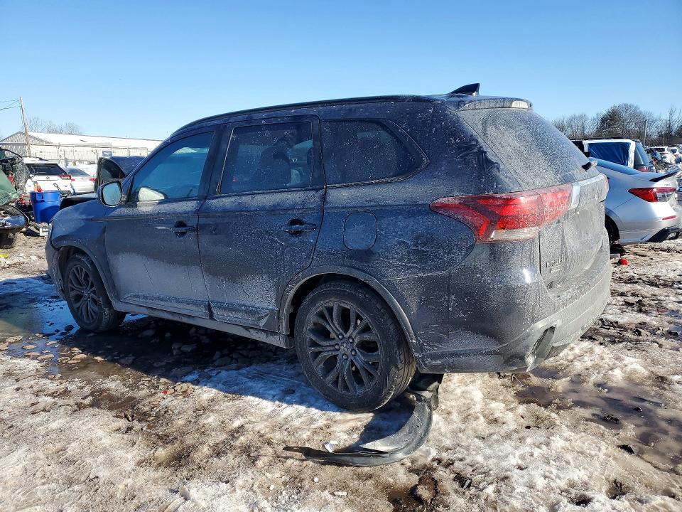 2018 Mitsubishi Outlander se