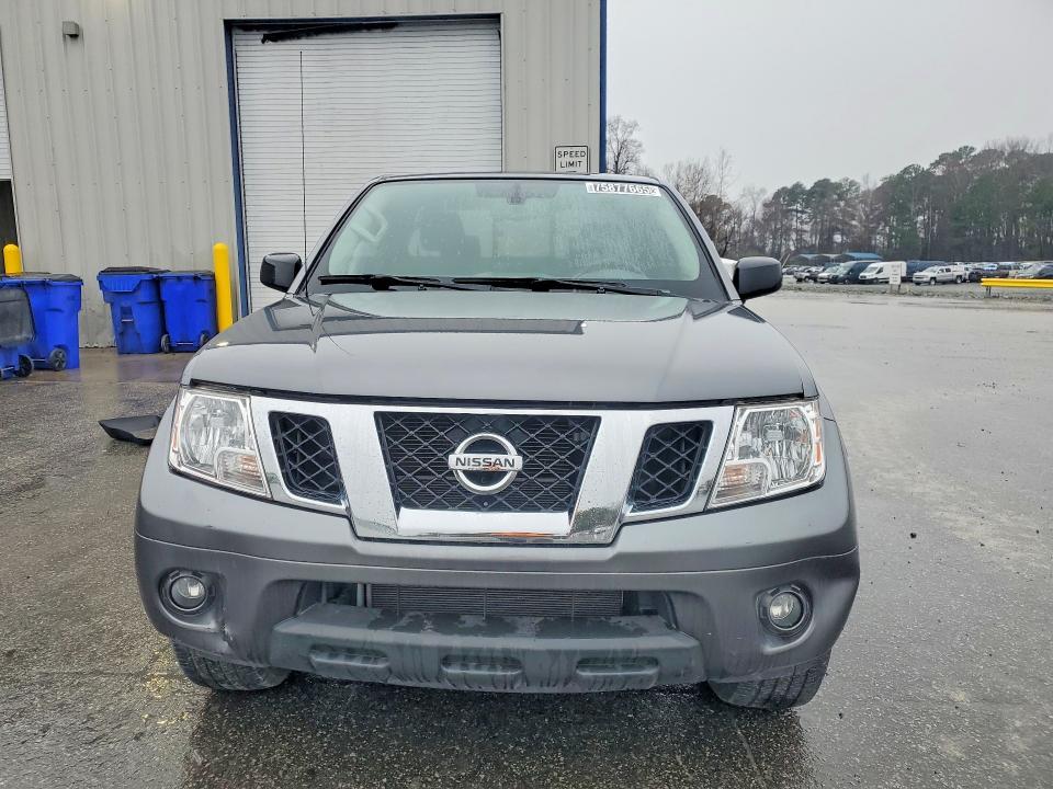 2020 Nissan Frontier SV