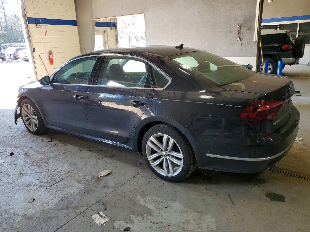 2018 Volkswagen Passat se