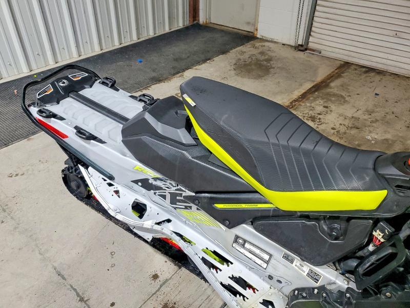 2018 Skidoo Renegade xrs