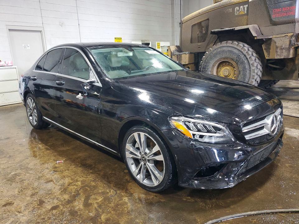 2020 Mercedes-Benz C300