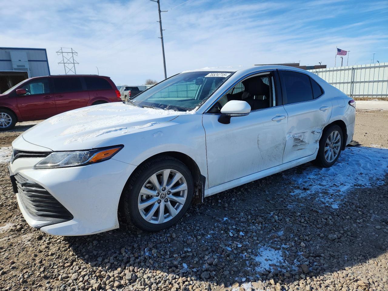 2020 Toyota Camry le