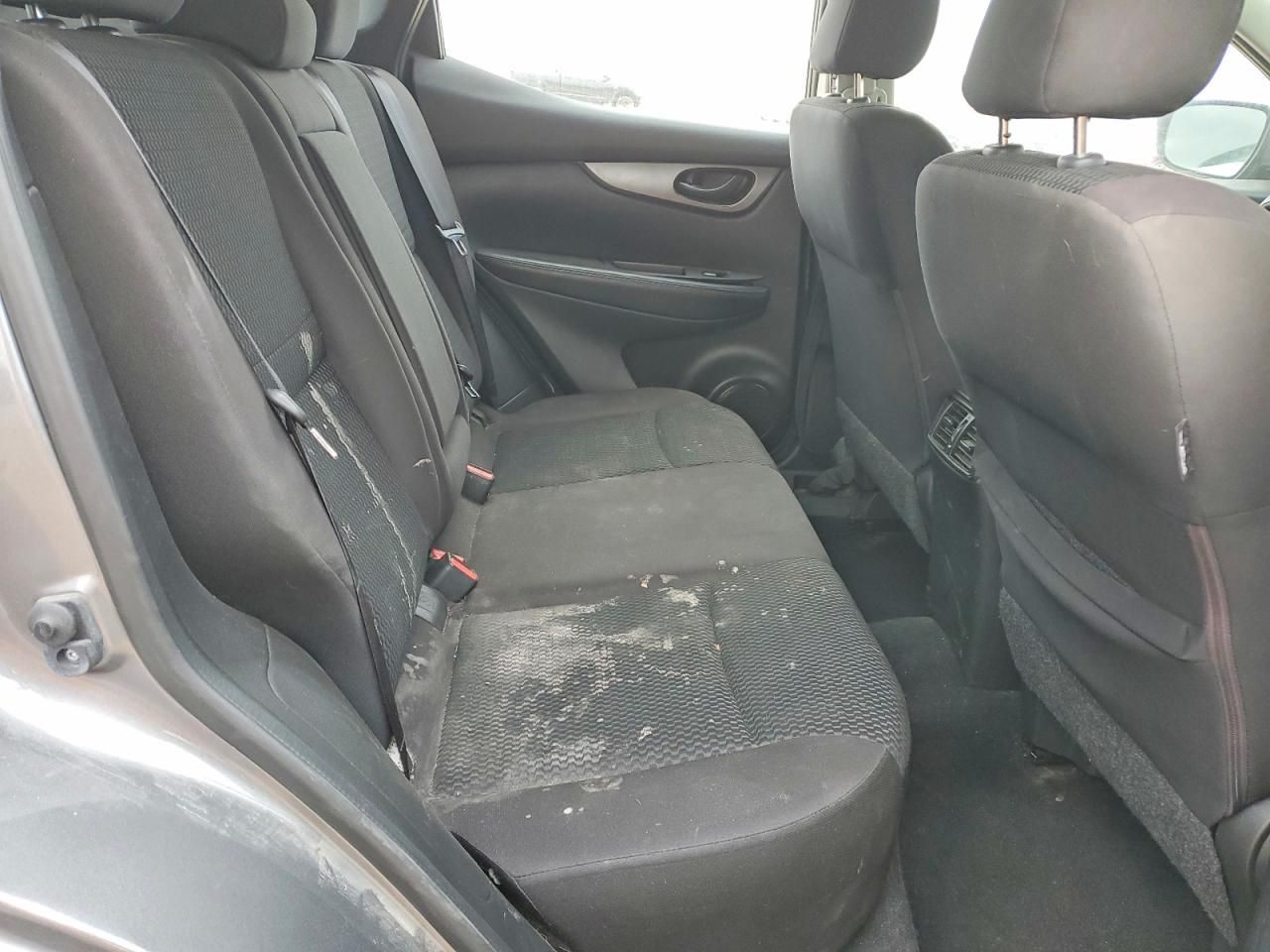 2018 Nissan Rogue Sport s